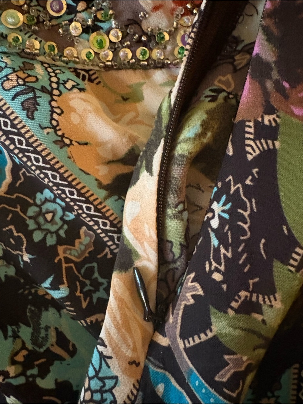 ECI Woman Teal, Black & Pink Floral Print Silk Top - Picture 8 of 16
